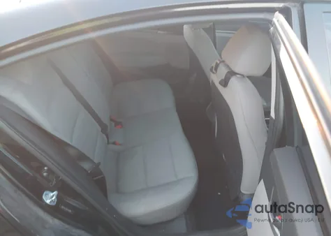 2017 Hyundai Elantra Se z USA, uszkodzony, nr VIN 5NPD74LF9HH136680